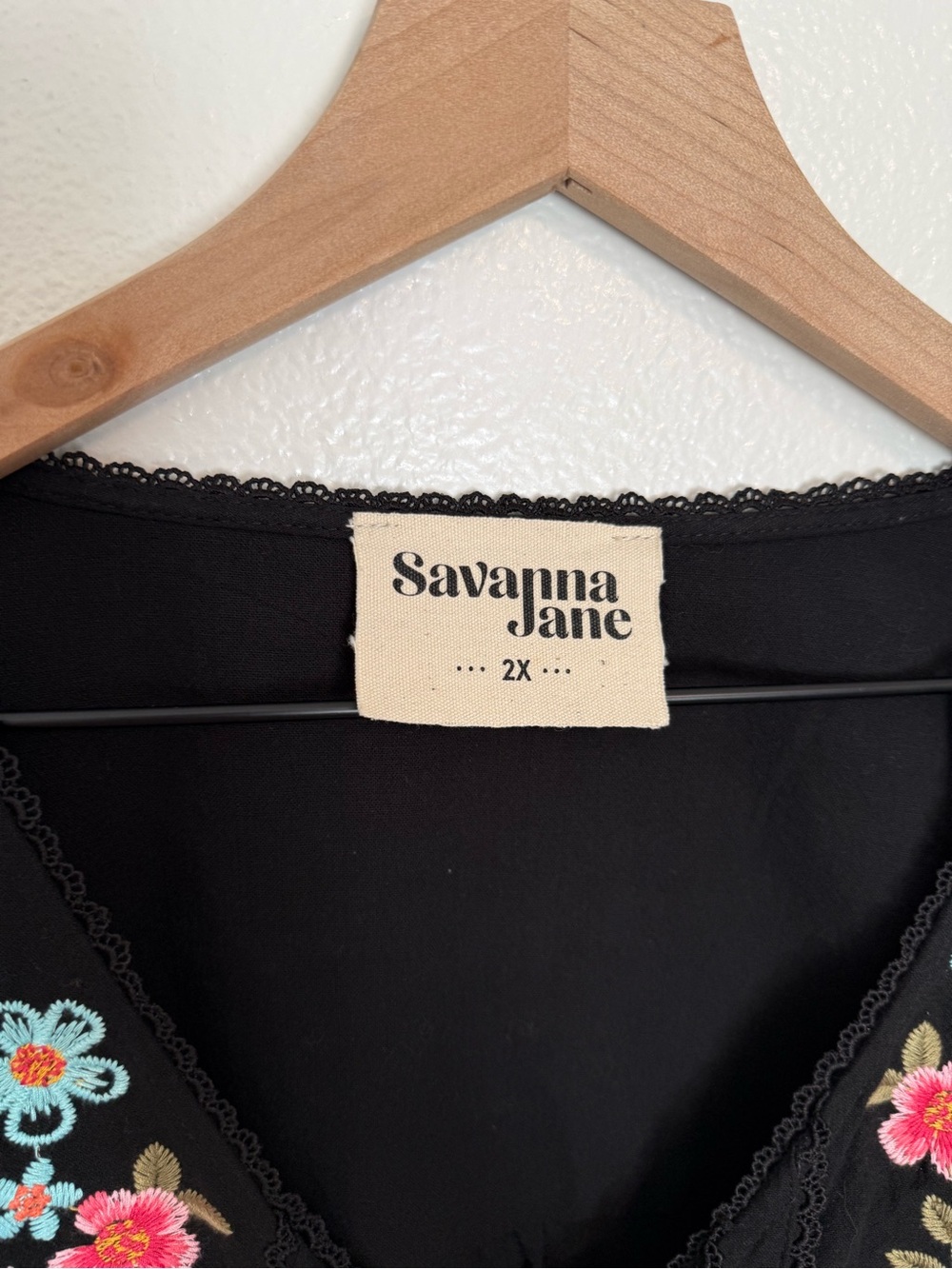 Savanna Jane - Embroidered Floral Long Sleeve Button Front Blouse Top Black - 2X - Picture 4 of 11
